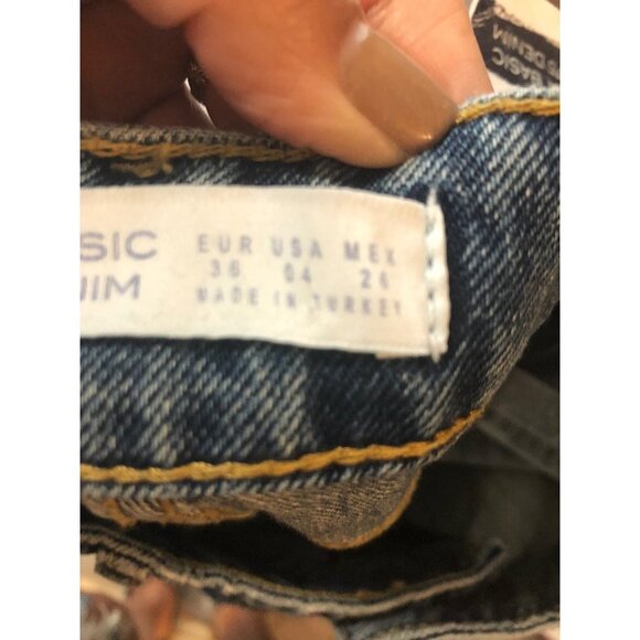 Zara Basic Floral Sequin Embroidered Jeans US 4 - Picture 9 of 12